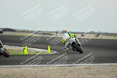media/Apr-18-2025-TrackDaz (Fri) [[45f5874c44]]/A Group/Session 2 (Turn 10)/